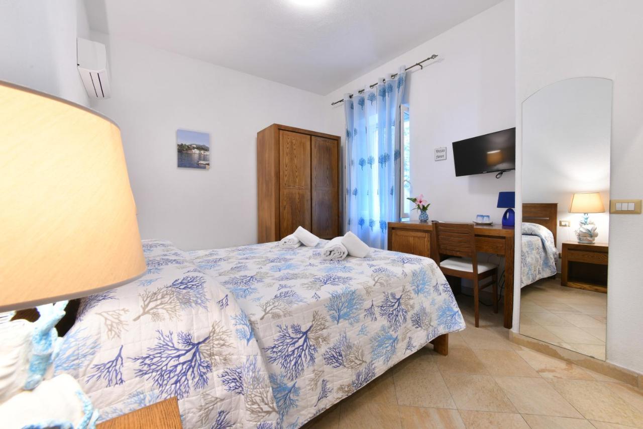 Relais Maison De Charles Panzió Ischia Kültér fotó